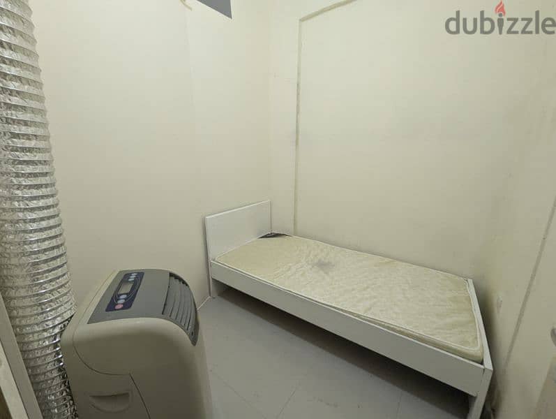 Partition with Own AC for Couple / Ladies 2