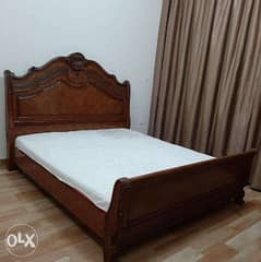 King size solid wood bed for sale with medical mattresses. 0