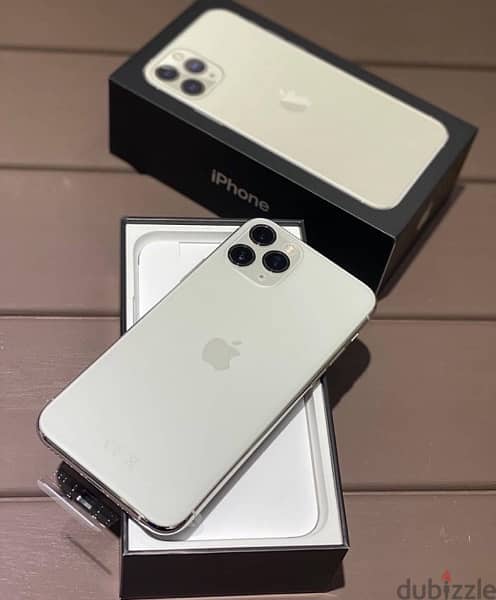 iPhone 11 Pro Max 0