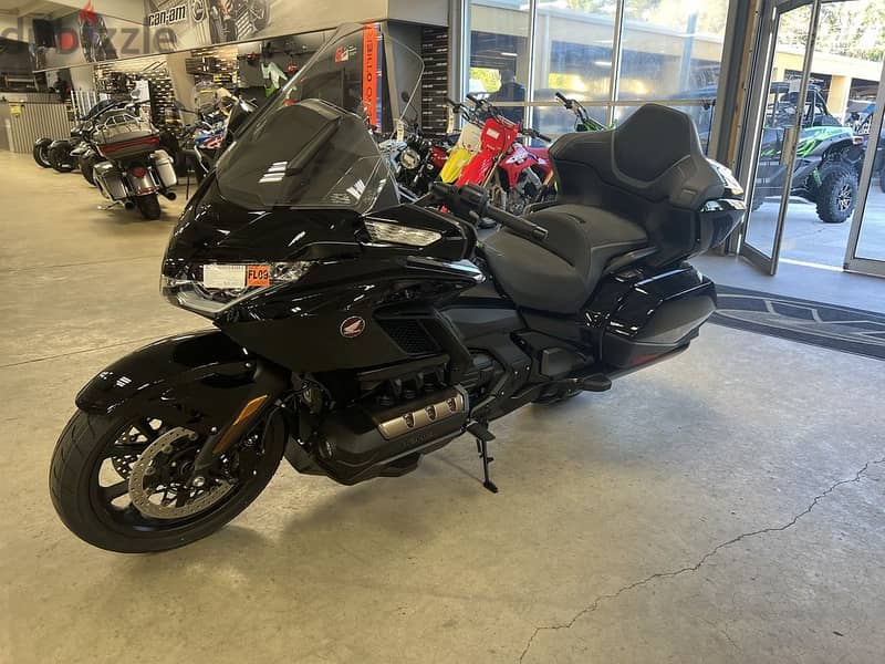 2023 Honda Goldwing available (+971561943867) 1