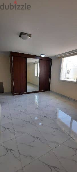 studio and 1 bhk available 1