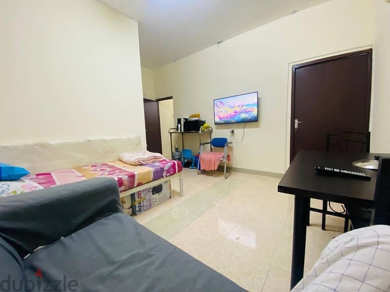 one bhk family accommodation @ metro link bus available 0