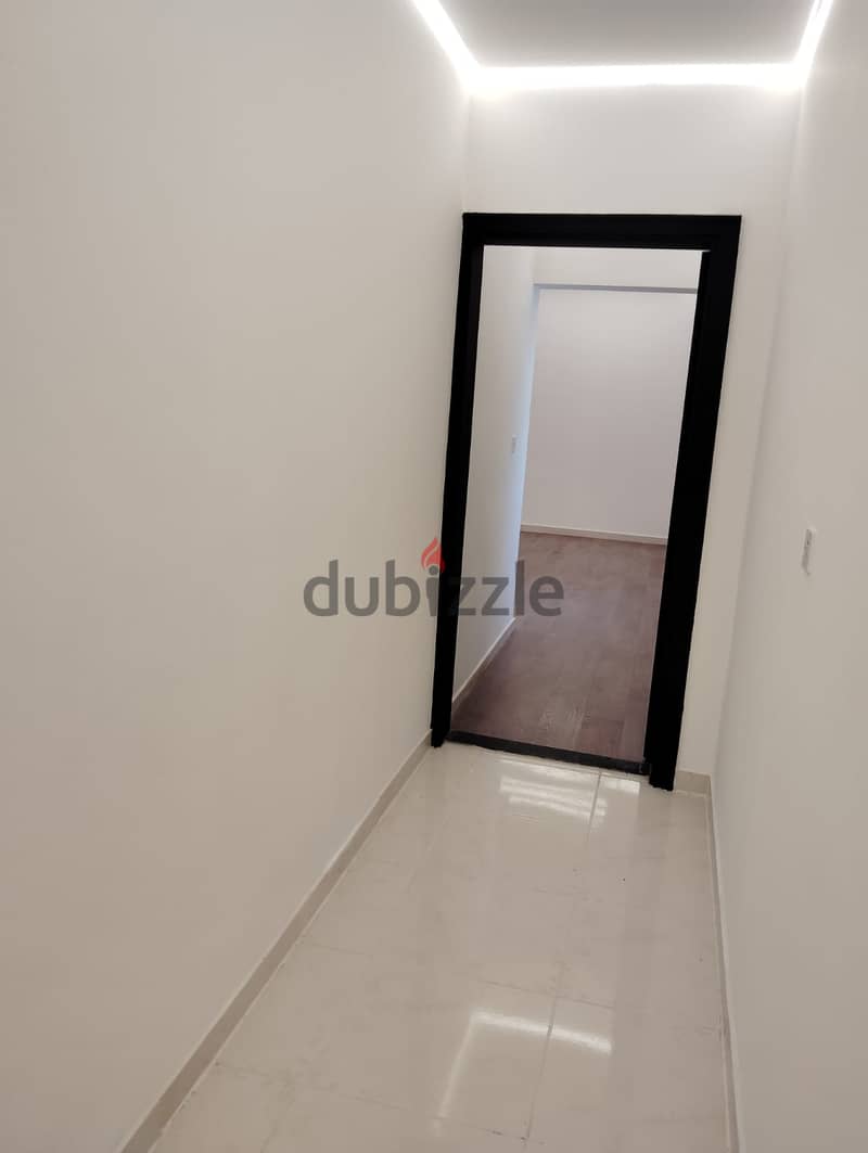 No commission Studios for rent in Al Nasr, behind Al - Mirqab, family 2