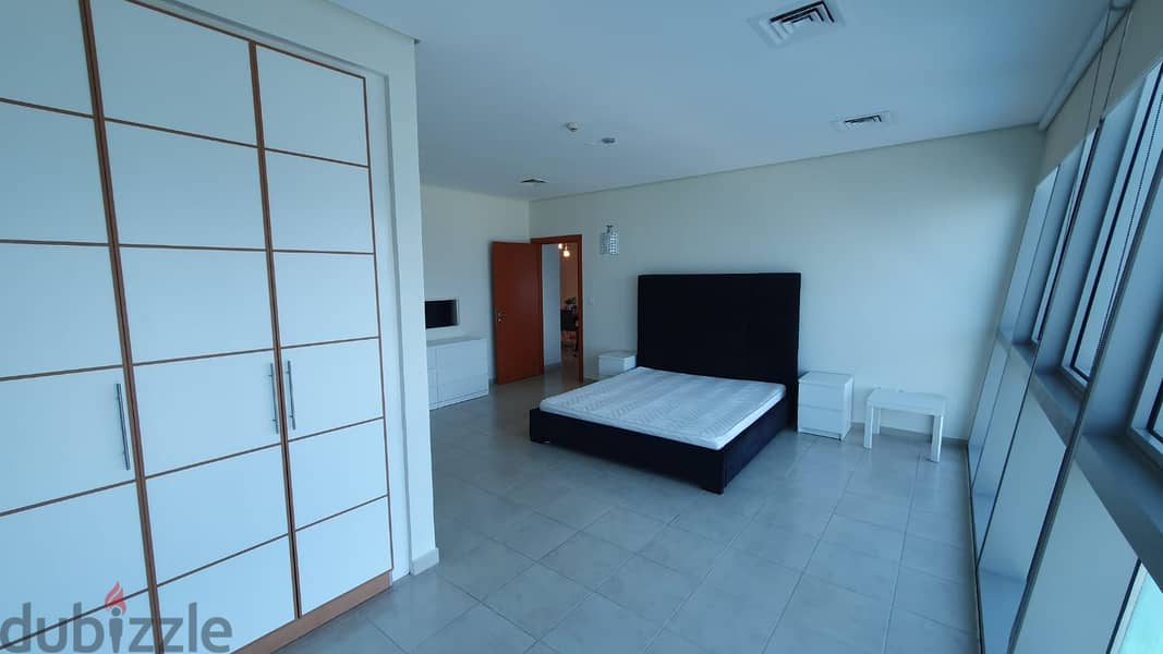 Apartment for rent in Zigzag Tower B Laguna 4