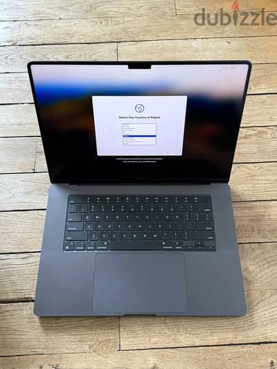 Apple - MacBook Pro 16" - M 3 Pro chip - 36GB Memory - 512GB SSD