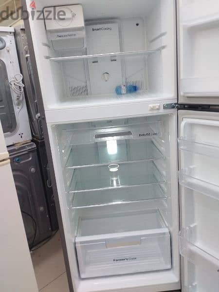 Daweoo Fridge For Sale clean 2