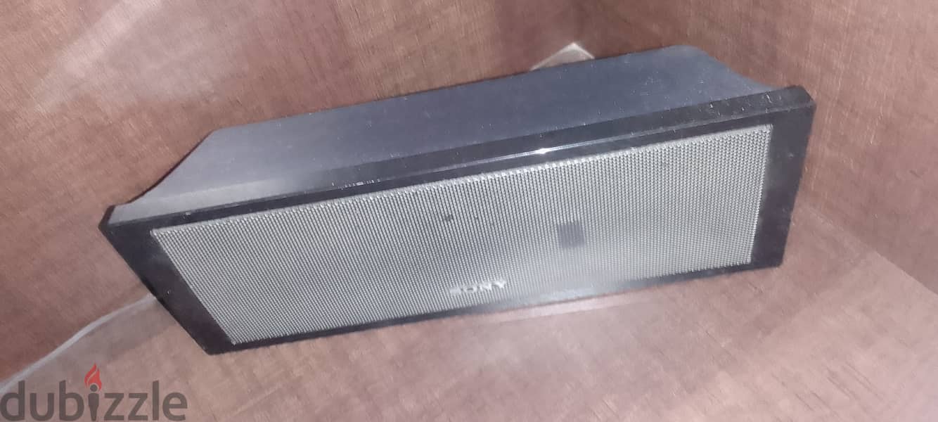 Sony DVD Player with Remote control used like new 3