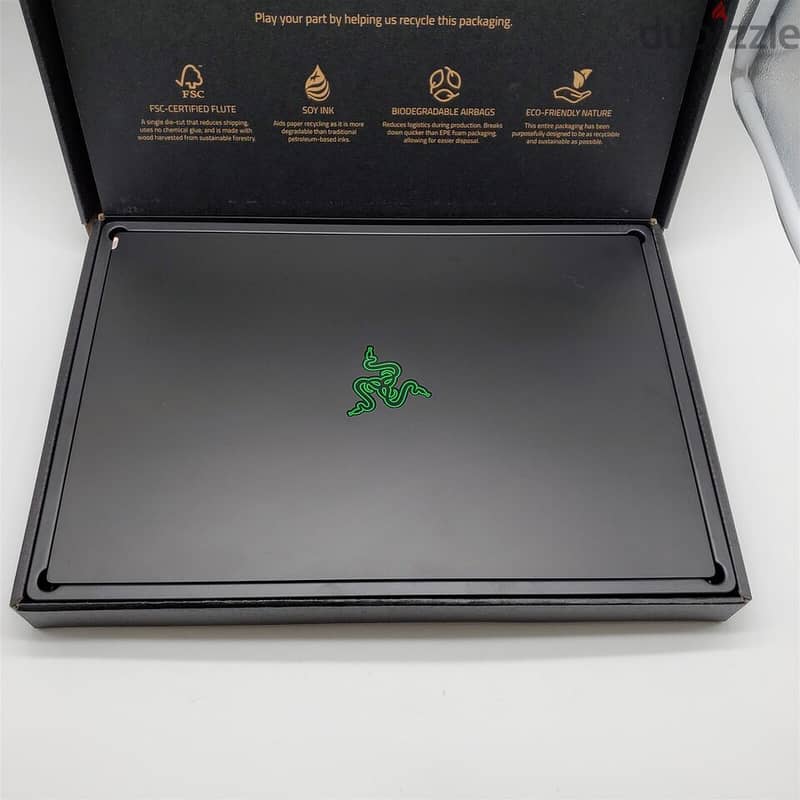 Razer - Blade 18 - 18'' - QHD+ - Intel 24-Core i9 - 32GB RAM - 1TB SSD 0