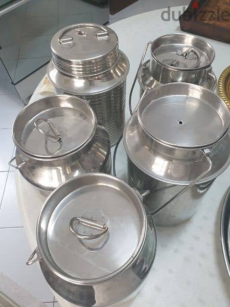 5 stainless containers 0