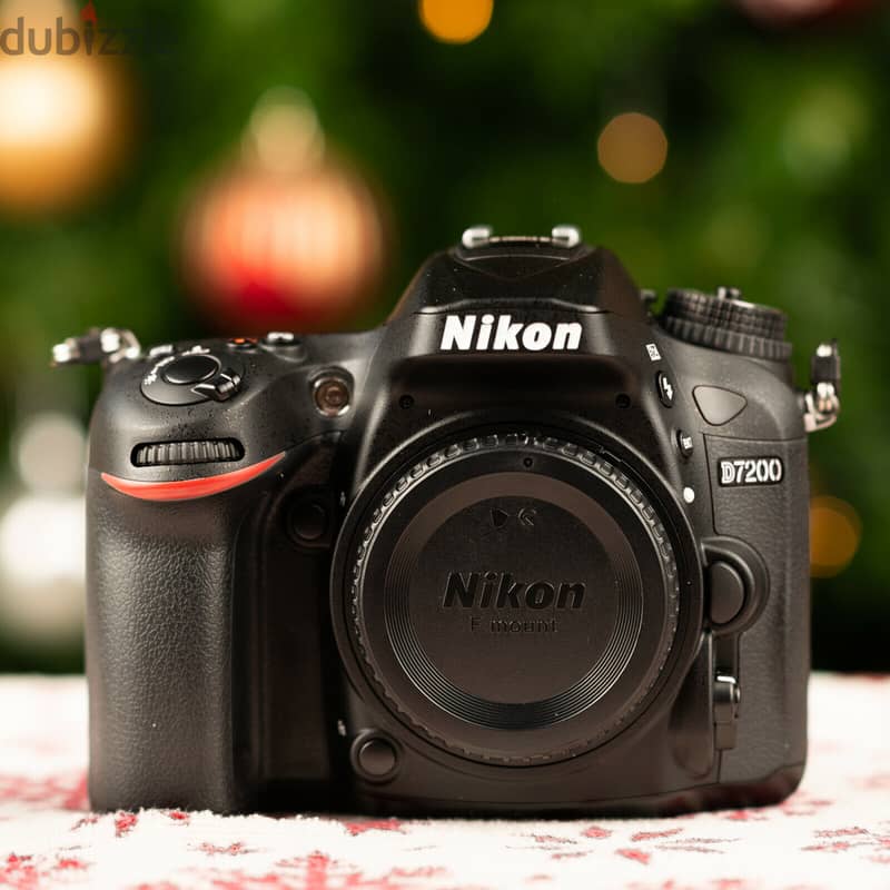 NIKON D 7200 0