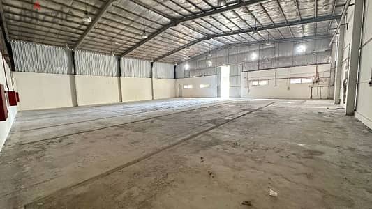 450 Garage with 8 Room For Rent