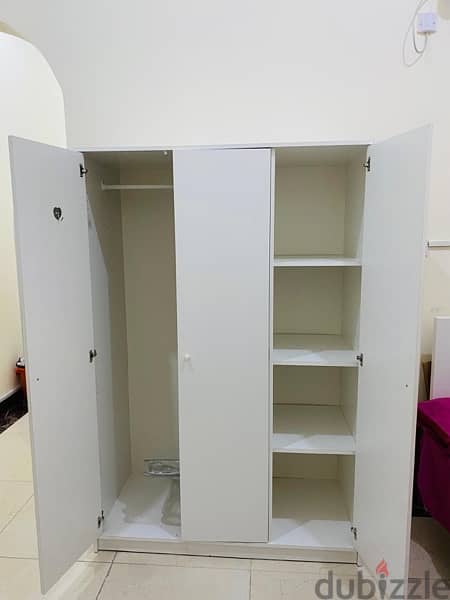 IKEA WARDROBE 3doors 1