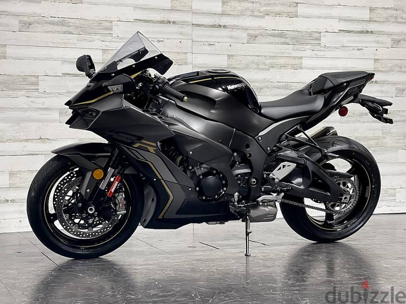 2023 Kawasaki Ninja ZX-10R (+97466574363) 1