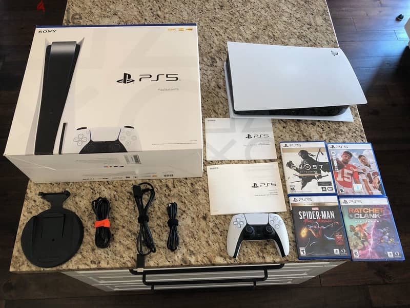 PS5 Sony Playstation 5 Gaming Console Lot With 4 Controllers 0