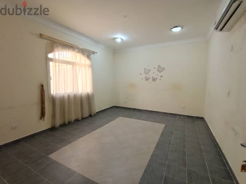 5 Bedroom Villa For Rent - Al Rayyan 4