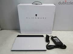 Alienware - m15 R3 - 15.6"  - Intel Core i7 - 16GB - 1TB SSD 0