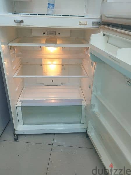 LG big size Refrigerator For Sale 3