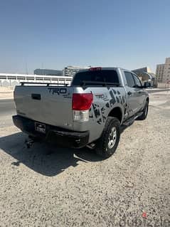 Toyota Tundra 2011 0