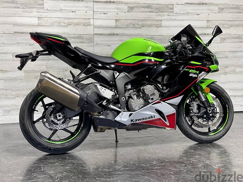 2021 Kawasaki Ninja zX-6 (+97466574363) 1