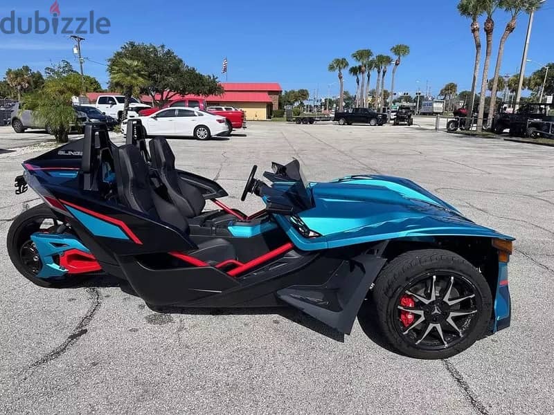 2022 Polaris slingshot R. Pacific Teal fade 1