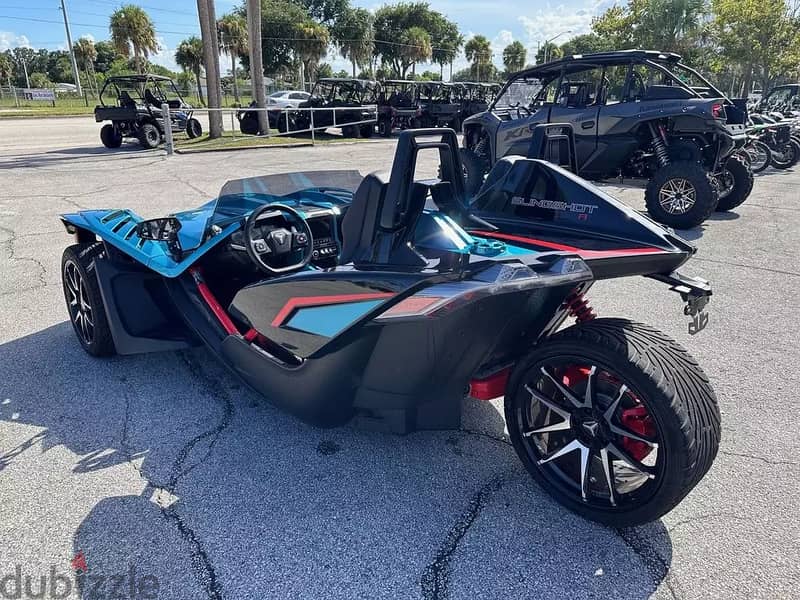 2022 Polaris slingshot auto drive (+974 66574363) 2