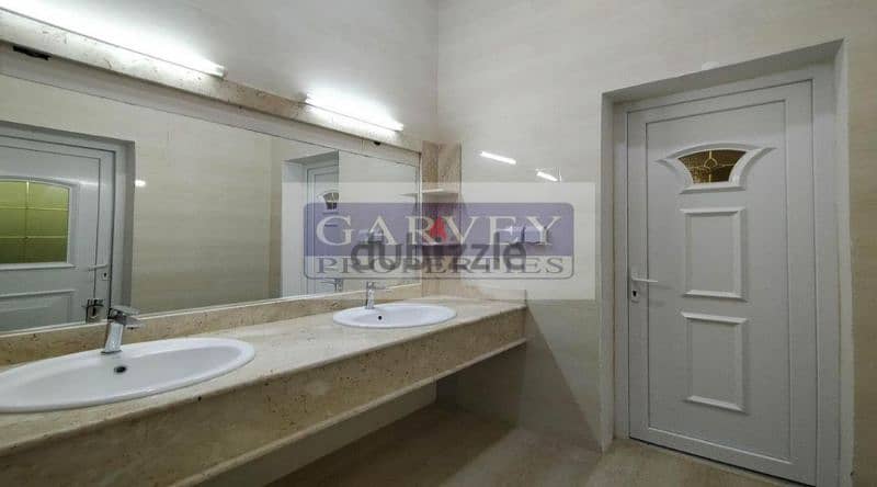 FULLY FURNISHED EXECUTIVE STUDIO NEAR VILLAGIO 3