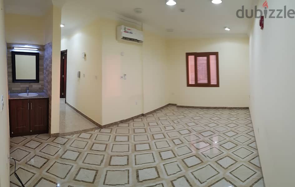 Family flat in building in al wakra 3 Room No commissions 1