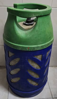 Gas cylinder