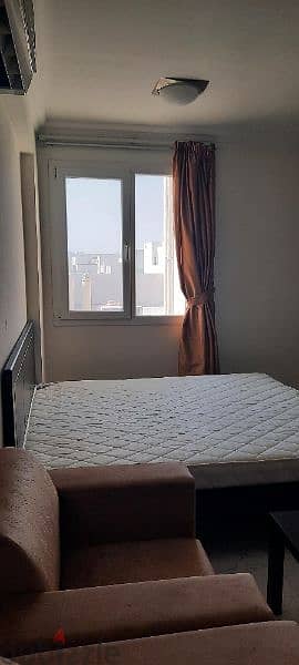 STUDIO AND 1BHK AVAILABLE 0