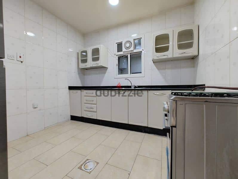 3bhk furnished apartment including bills near metro 11