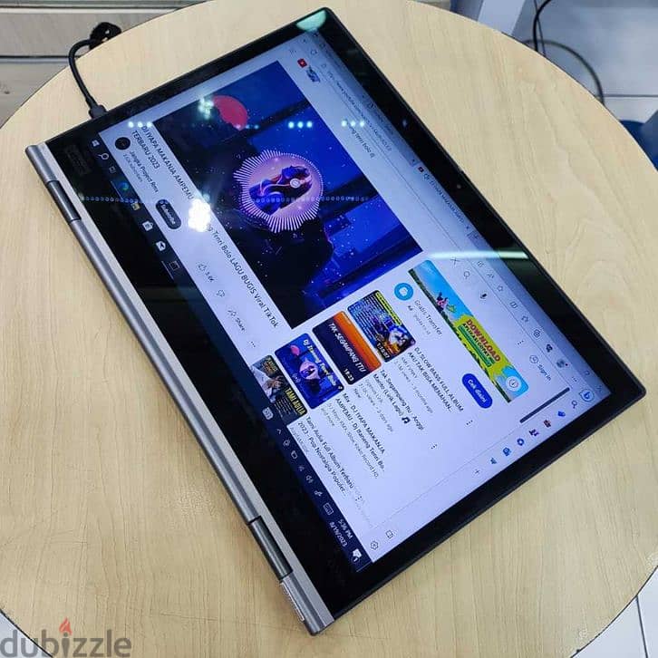 Lenovo Core i7 Yoga 360 0