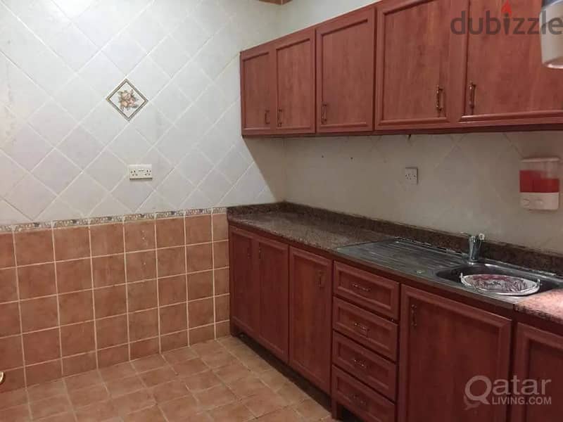 Family Room in NEW SALATA ( C ring road, near Turkish Hospital signal 1