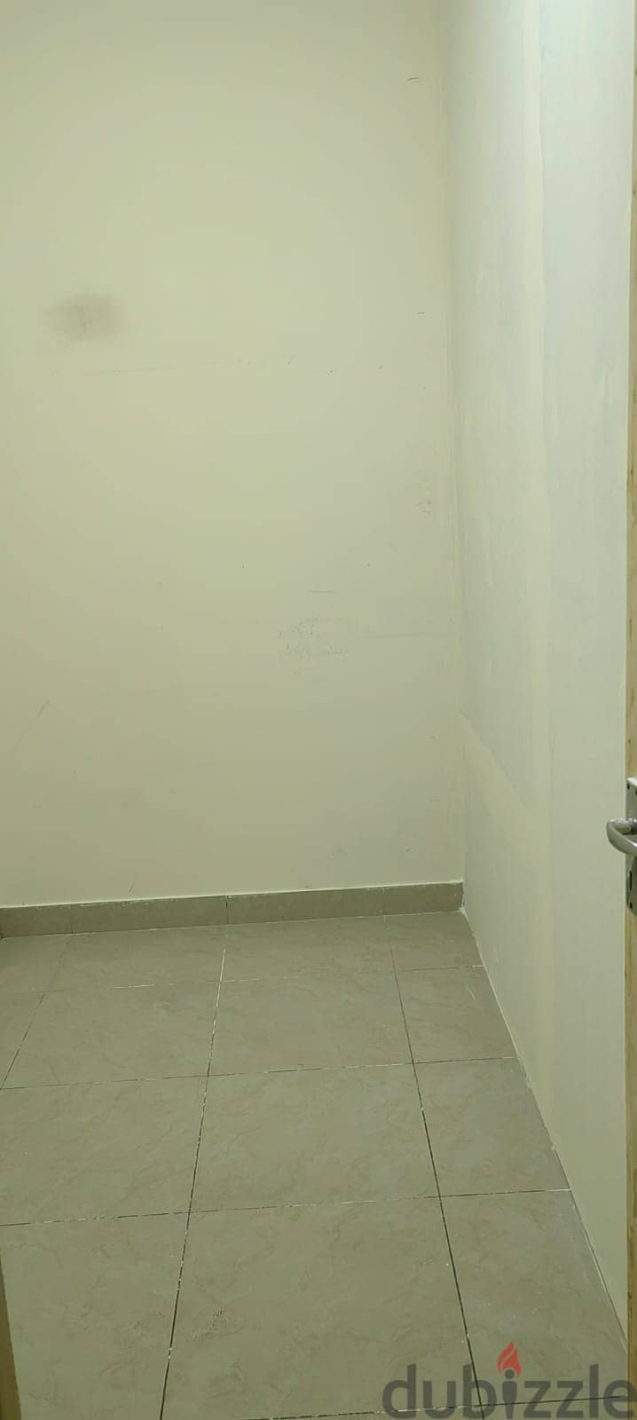 Partition Room in Al Mansoura 1