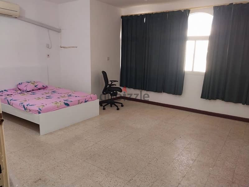 spacious sami furnished studio fr rent in new salatha 0