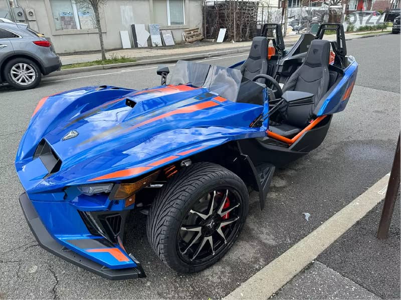 2024 Polaris slingshot auto drive (+97466574363) 1