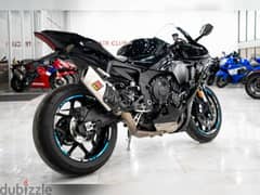 2023 Yamaha YZF-R1 (+97466574363) 0