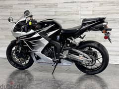 2016 Honda CBR 600 (+971561943867) 0