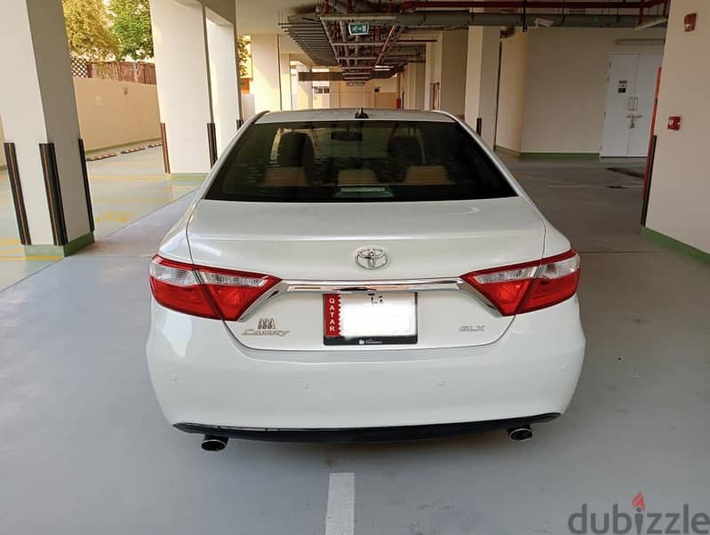 Toyota Camry 2016 GLX 6