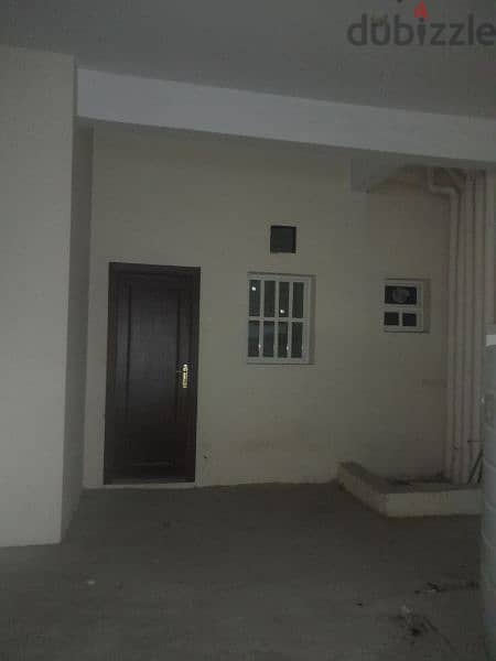 New building for rent in Bin Omran
4 flats + 3 studios 1