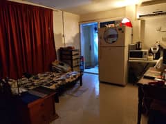 Family / Executive Bachelor's Room for rent 0