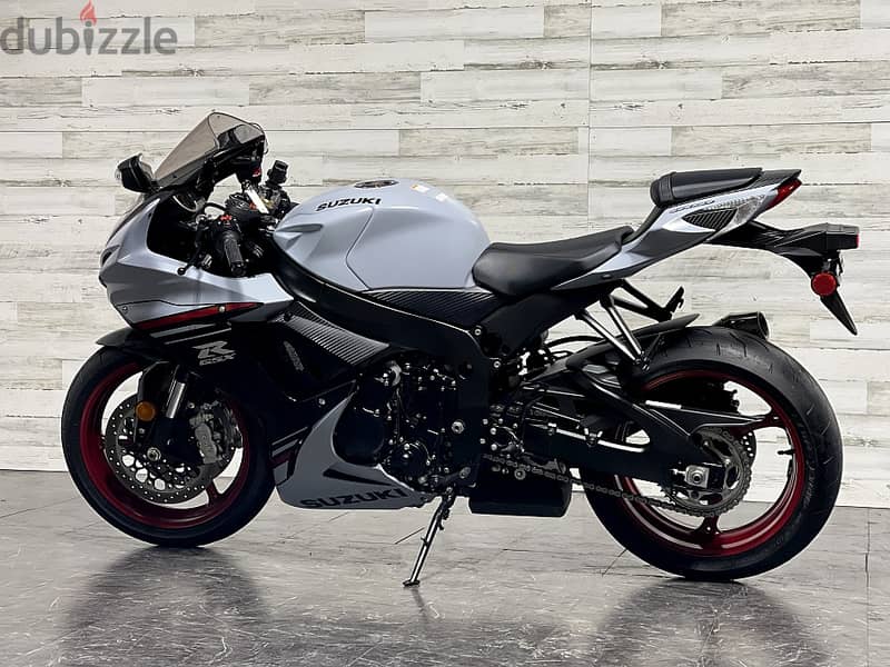 2023 Suzuki gsx-R600 (+97466574363) 1