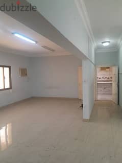 Very spacious 3bhk in Old Airport near Lulu hypermarket 0