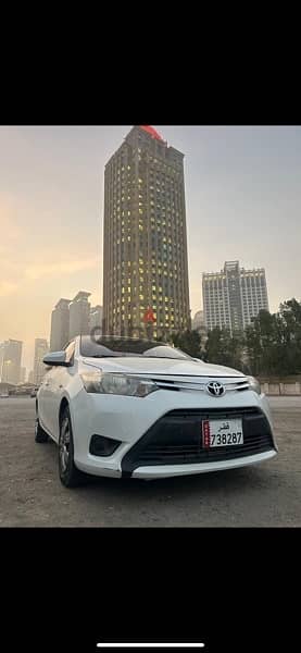 Toyota Yaris 2016 1