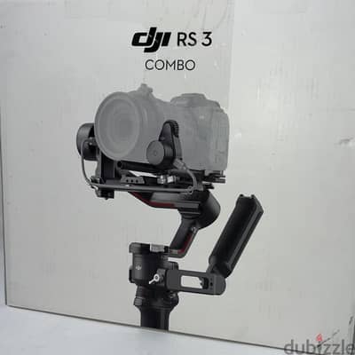 DJI - RS 3 Pro Combo 3 - Axis Gimbal Stabilizer