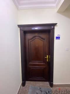 Spacious apartment, 2BHK big  apartment available in : mathar qadeem 0