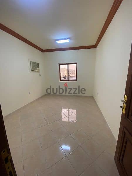 Spacious apartment, 2BHK big  apartment available in : mathar qadeem 3