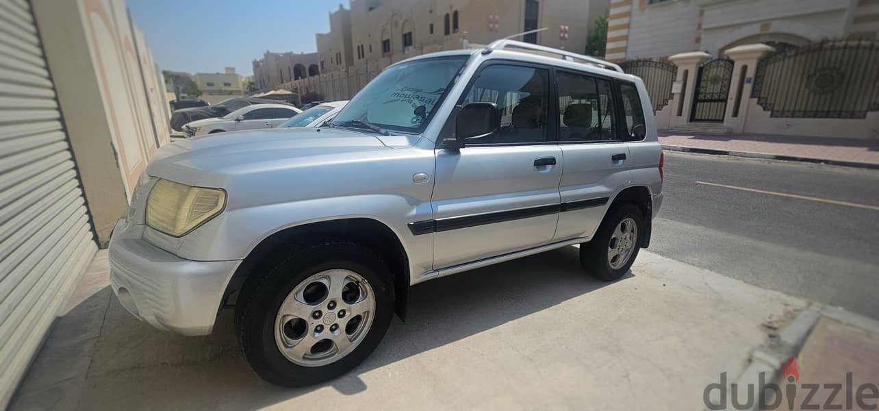 Mitsubishi Pajero 2003 iO 2