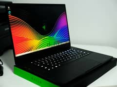 Razer Blade 15 Advanced - 15.6" -  Intel Core i7 - 32GB - 1TB SSD