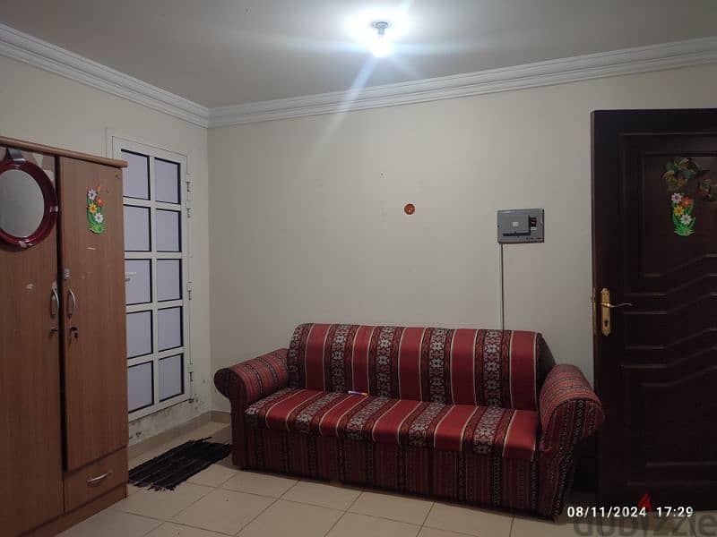 FULLY FURNISHED STDIO ROOM AVAILABLE IN WAKRA GOOD LOCATION 2