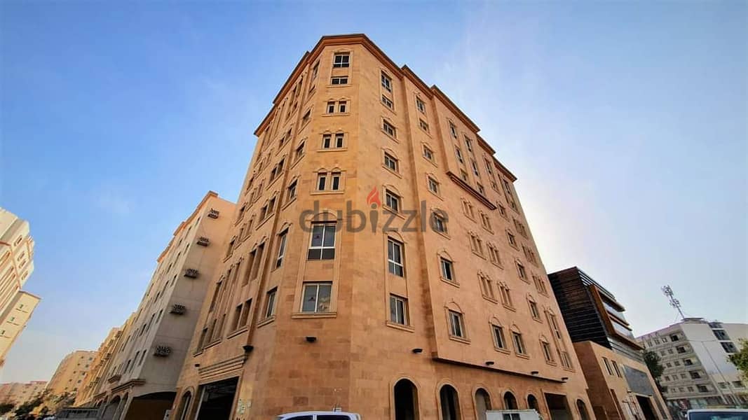 For rent apartments in building in Umm Ghulina area 1